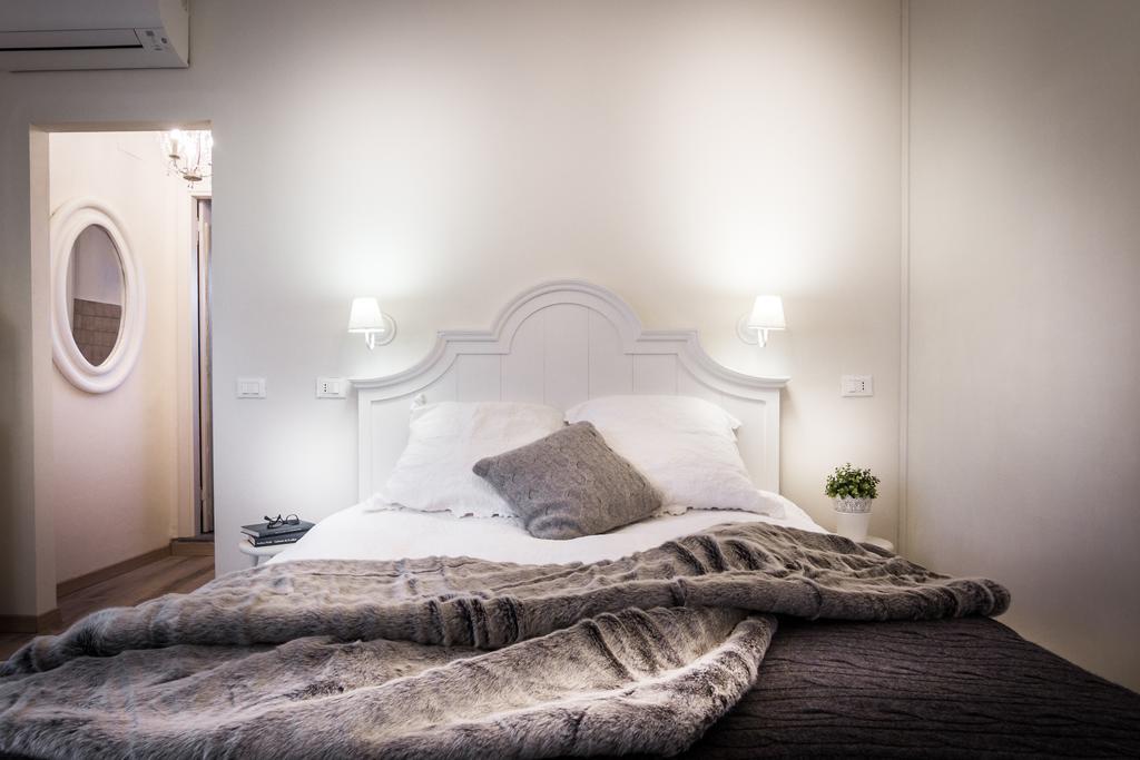 Como Unique View - Bymyhomeincomo Room photo